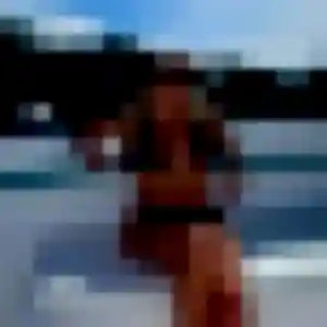 Inès, 37 ans, en ligne à Givry pour une rencontre coquine