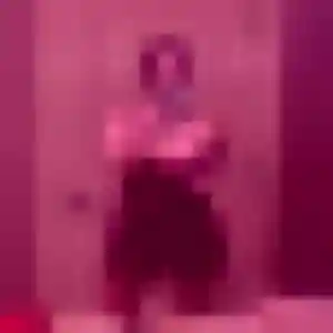 Mabinty, 38 ans, en ligne à Glisolles pour une rencontre coquine