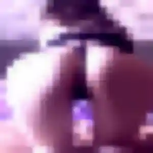 Dieynaba, fille de 22 ans cherche plan cul à Goussonville
