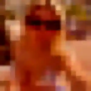 Photo sexy de Élise, 24 ans à Grand-Aigueblanche - plan discret