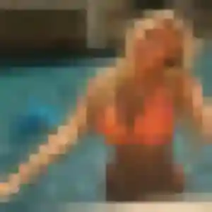 Monique de Grand'Combe-Châteleu, 26 ans - plan cul discret