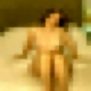 Photo exclusive de Rehema, 30 ans à Grignols - plan discret