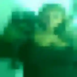 Awa, 36 ans, en ligne à Grugies pour une rencontre coquine