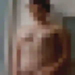 Sexy Esi, 39 ans à Hattstatt - voir sa photo
