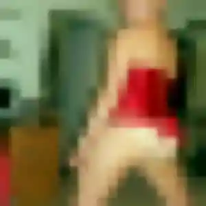 Ronke, 37 ans, dispo pour plan cul à Hauteville-sur-Mer