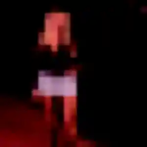 Contacte Evelyne, 44 ans à Henvic en privé