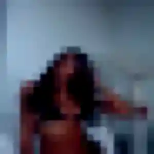 Rejoins Funke, 28 ans à Hérouvillette gratuitement