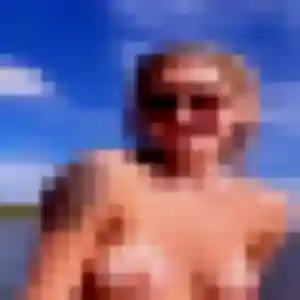Photo exclusive de Diarra, 30 ans à Hinges - rencontre coquine