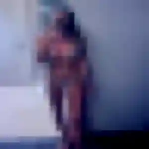 Photo exclusive de Bintou, 24 ans à Hirtzbach - plan discret