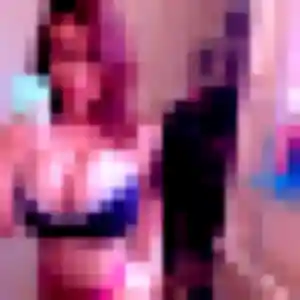 Charmante Oumy, 23 ans à Hœnheim - voir sa photo