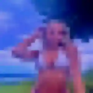 Charmante Yasmine, 27 ans à Hombourg-Haut - voir sa photo