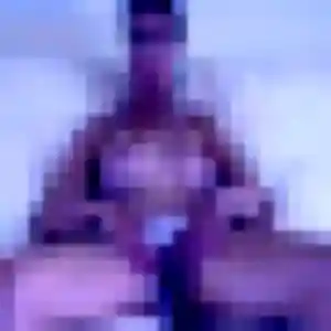 Sixtine, 43 ans, dispo pour plan cul à Huillé-Lézigné