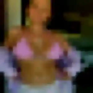 Rejoins Obiageli, 39 ans à Ittenheim en privé