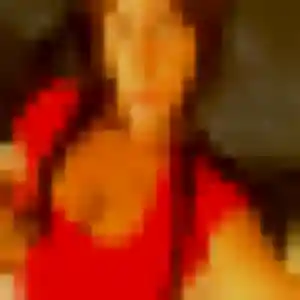 Sokhna, 39 ans, disponible à Jarnac pour un plan cul