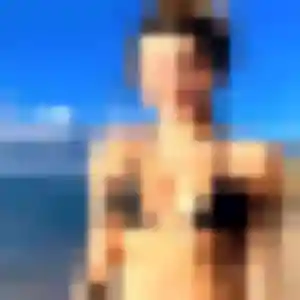 Photo de Abibatou à Joué-sur-Erdre (24 ans) - plan cul discret