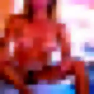 Photo exclusive de Véronique, 22 ans à L'Escarène - rencontre sans lendemain