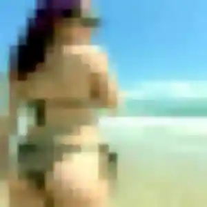 Photo de Zélie à La Barre-de-Semilly (24 ans) - plan cul gratuit