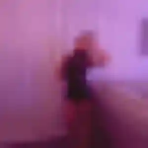 Rejoins Noémie, 31 ans à La Boissière-École en privé