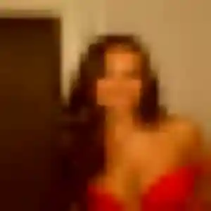 Photo de Zoé à La Chapelle-du-Noyer (36 ans) - plan cul gratuit