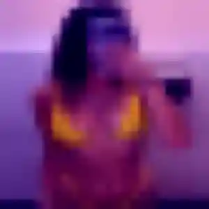 Nadia, 44 ans, connectée à La Chapelle-sur-Oreuse pour une rencontre coquine