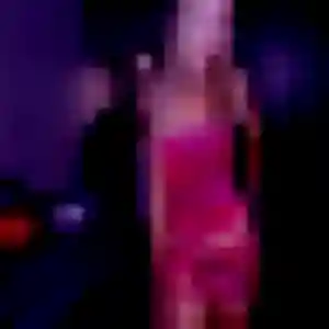 Photo de Carine à La Charité-sur-Loire (37 ans) - plan cul anonyme