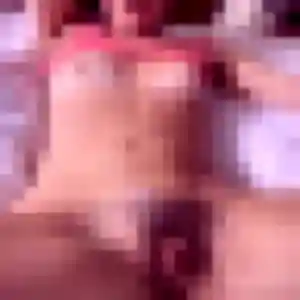 Photo de Louisette à La Marne (32 ans) - plan cul anonyme