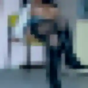 plan cul à La Monnerie-le-Montel : profil de Yemisi, 28 ans - accès libre