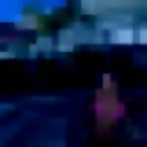 Ronke, 22 ans, connectée à La Rivière-de-Corps pour une rencontre coquine