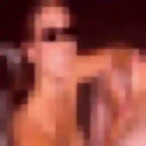 Dieynaba, 26 ans, connectée à La Tour-d'Auvergne pour une rencontre coquine
