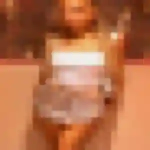 Céline, 25 ans, en ligne à La Vergne pour une rencontre coquine