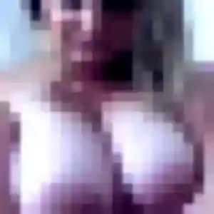 Nafi, 24 ans, cherche un plan cul à La Vieux-Rue