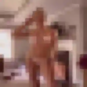 Photo de Lou à Labastide-Clermont (42 ans) - plan cul gratuit