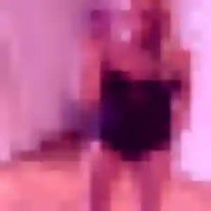 Zuri, 44 ans, connectée à Lampertsloch pour un plan cul