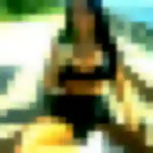 Claudine, 34 ans, disponible à Landavran pour un plan cul