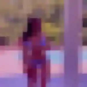 Photo privée de Nassira, 42 ans à Langoat - plan discret