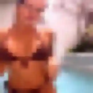 Contacte Zara, 24 ans à Lanmérin en privé