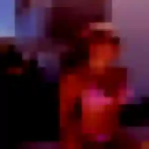 Contacte Laura, 23 ans à Lanobre en privé