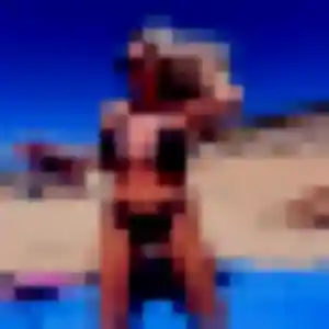 Photo sexy de Zuri, 25 ans à Lanvéoc - plan discret