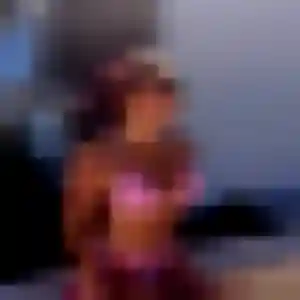 Sexy Ifeoma, 38 ans à Laroin - voir sa photo