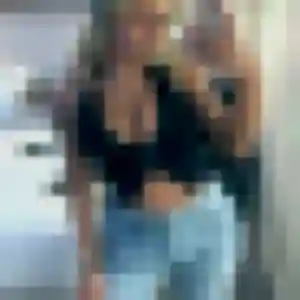 Perrine, femme de 32 ans veut plan cul à Launac