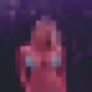 Photo de Adeline à Le Chay (28 ans) - plan cul discret