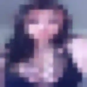 Photo exclusive de Wambui, 23 ans à Le Cloître-Saint-Thégonnec - rencontre coquine