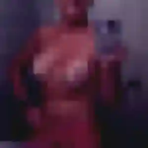 Photo perso de Akissi, 24 ans à Le Grand-Village-Plage - rencontre coquine