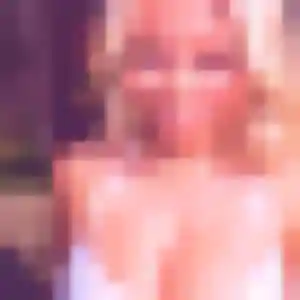 Sexy Inès, 32 ans à Le Lavandou - découvrir son profil