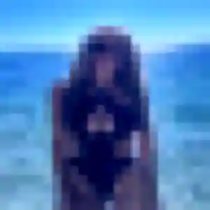 Photo de Michèle à Le Marin (26 ans) - plan cul sans inscription