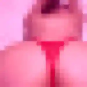 Kelly, 28 ans, connectée à Le Mesnil-Esnard pour une rencontre coquine