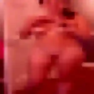 Photo privée de Pauline, 25 ans à Le Miroir - rencontre coquine