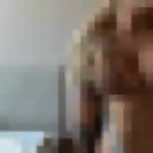 Photo exclusive de Yawa, 33 ans à Le Val-Saint-Père - plan discret
