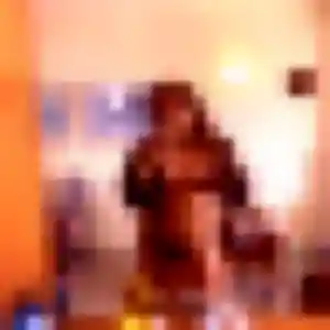 plan cul à Les Ardillats : photo de Nabou, 33 ans - accès libre