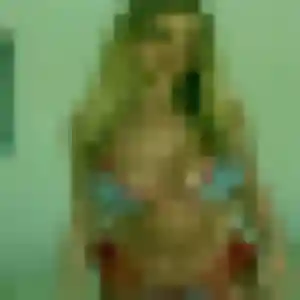 Monique, 22 ans, cherche un plan cul à Les Maillys